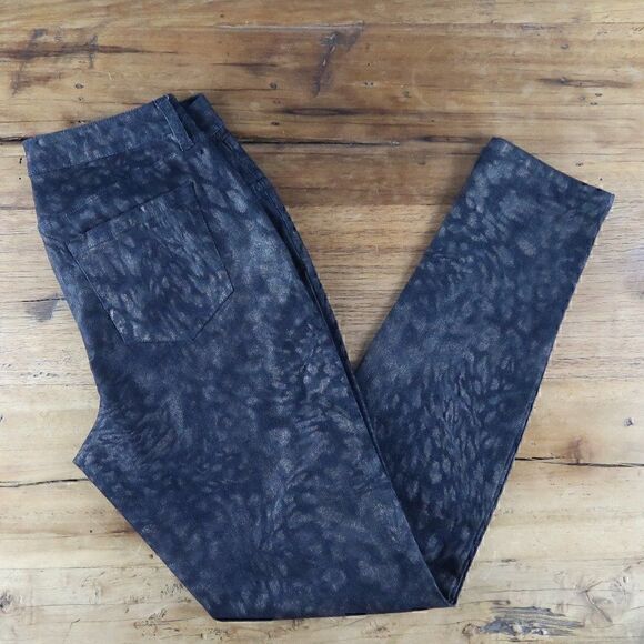 STYLE & CO DENIM BLACK METALLIC DESIGN SKINNY LEG DENIM JEANS SIZE 4 - Picture 1 of 9